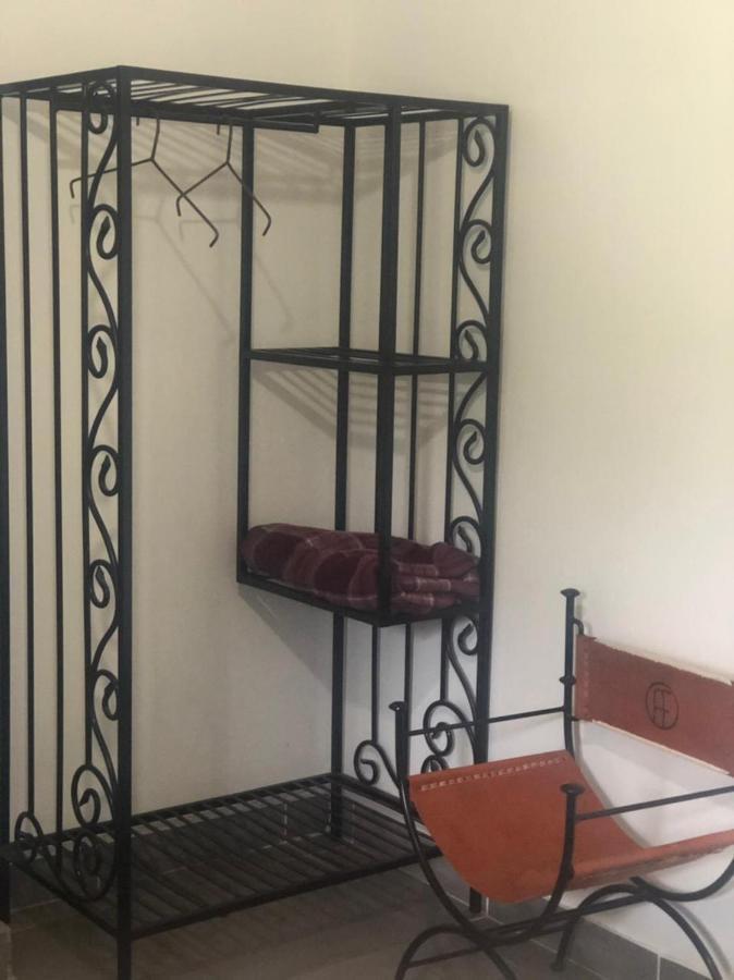 Hostal Los Faroles Chicoana Екстериор снимка