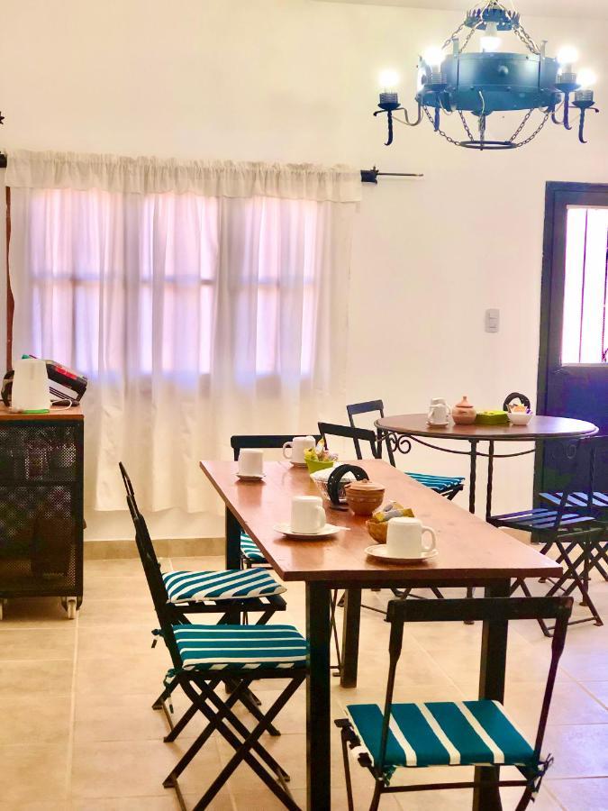 Hostal Los Faroles Chicoana Екстериор снимка
